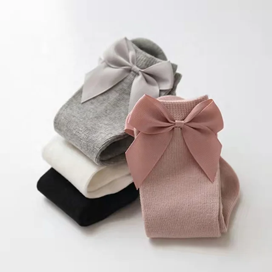 Calcetines para bebe con chongo / Gris RA24