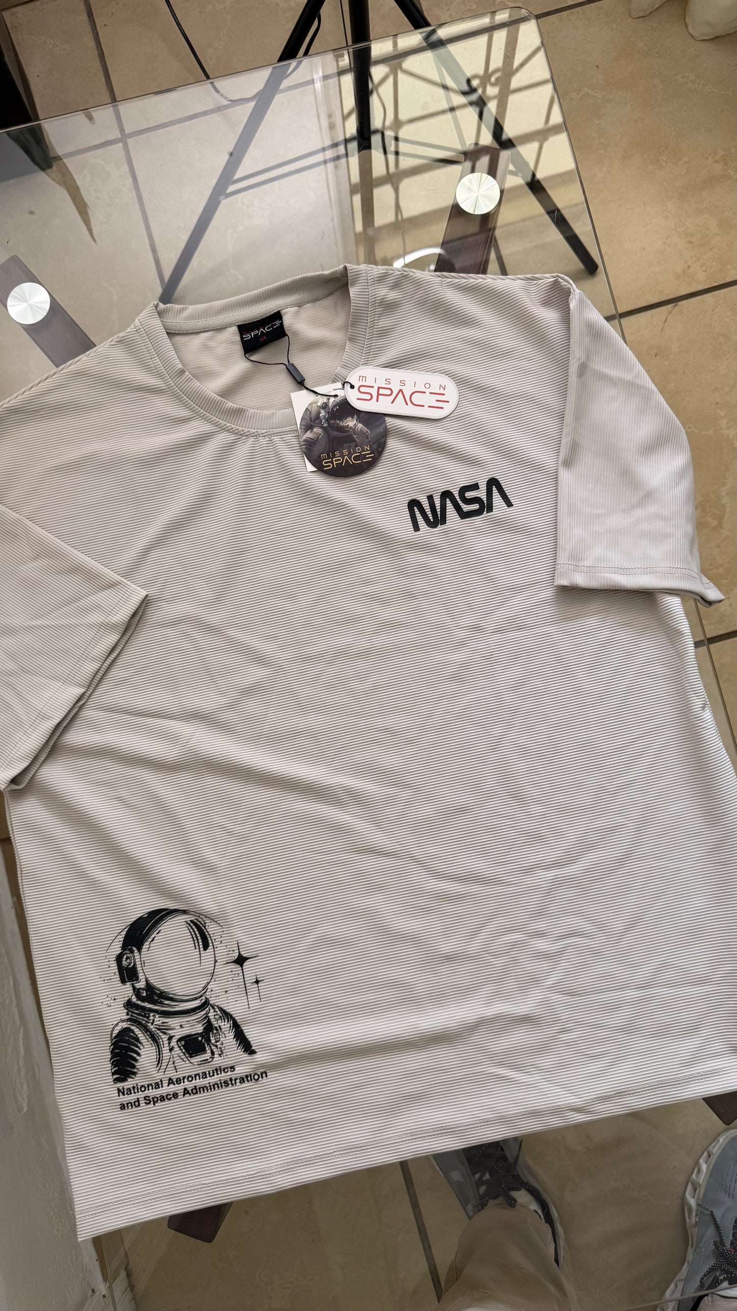 Camisa Oversize marca Mission Space - Beige KCN38