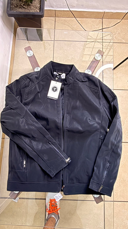 Jacket Impermeable Cuerina Touch & Go - Negra KCN46