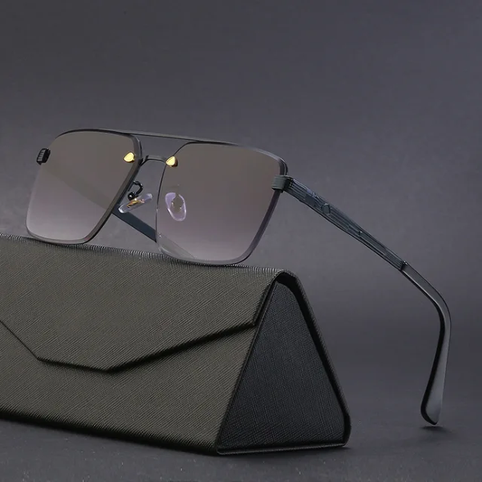 Lentes de Sol 2026  / Negro C84