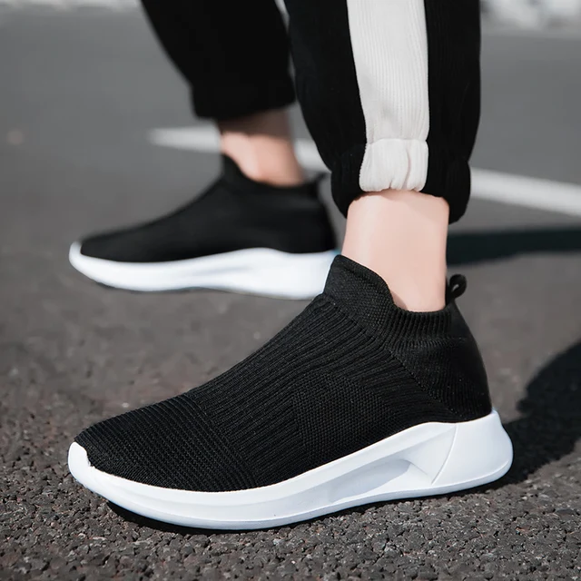 Tenis Casual Negro /blanco Z07