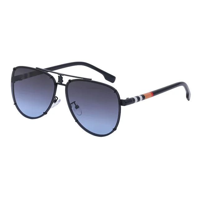Lentes de Sol 2026   /Negro C113