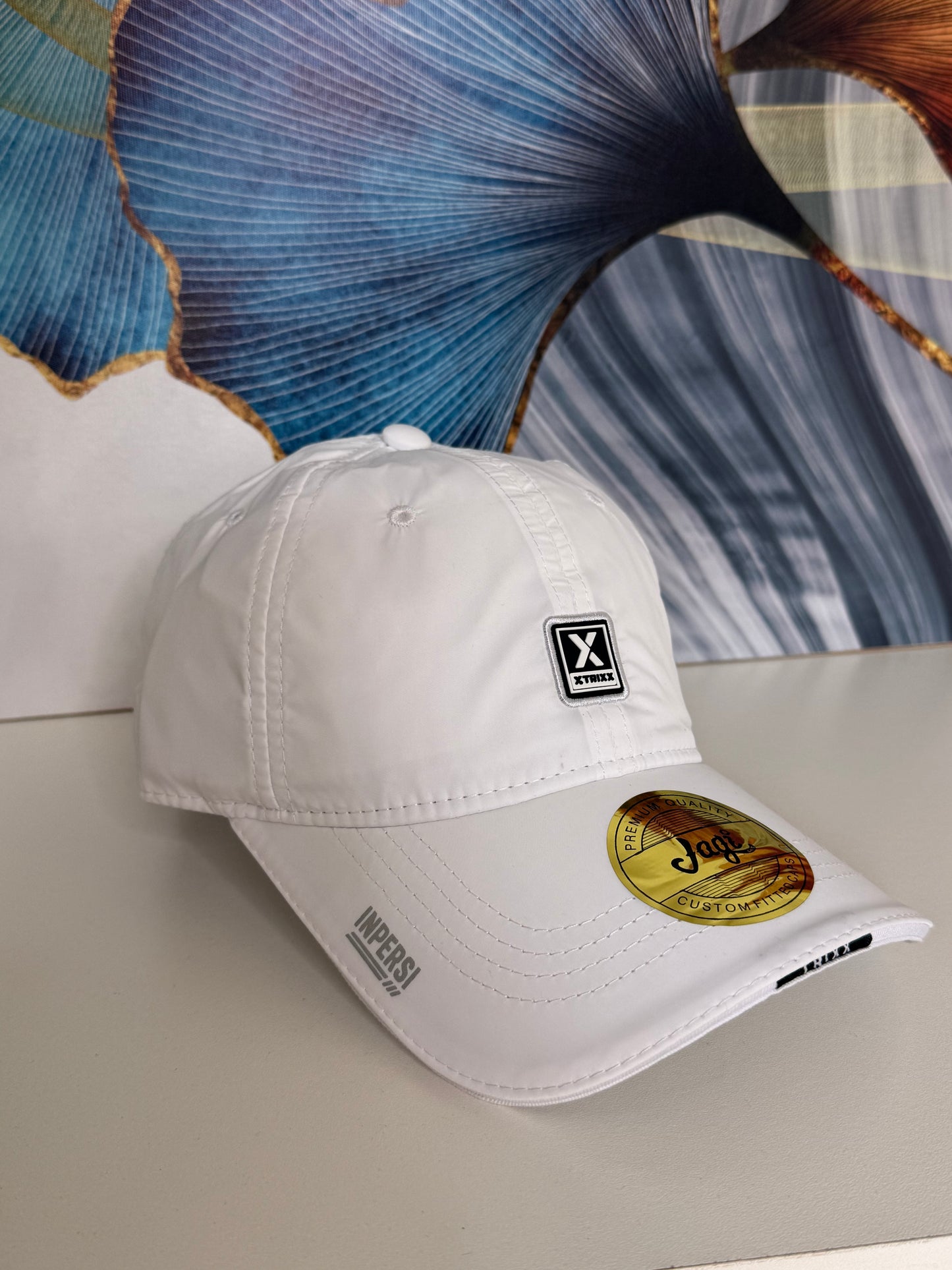 Gorra Xtrixx de Jagi Caps Impermeable - Blanca KCN66