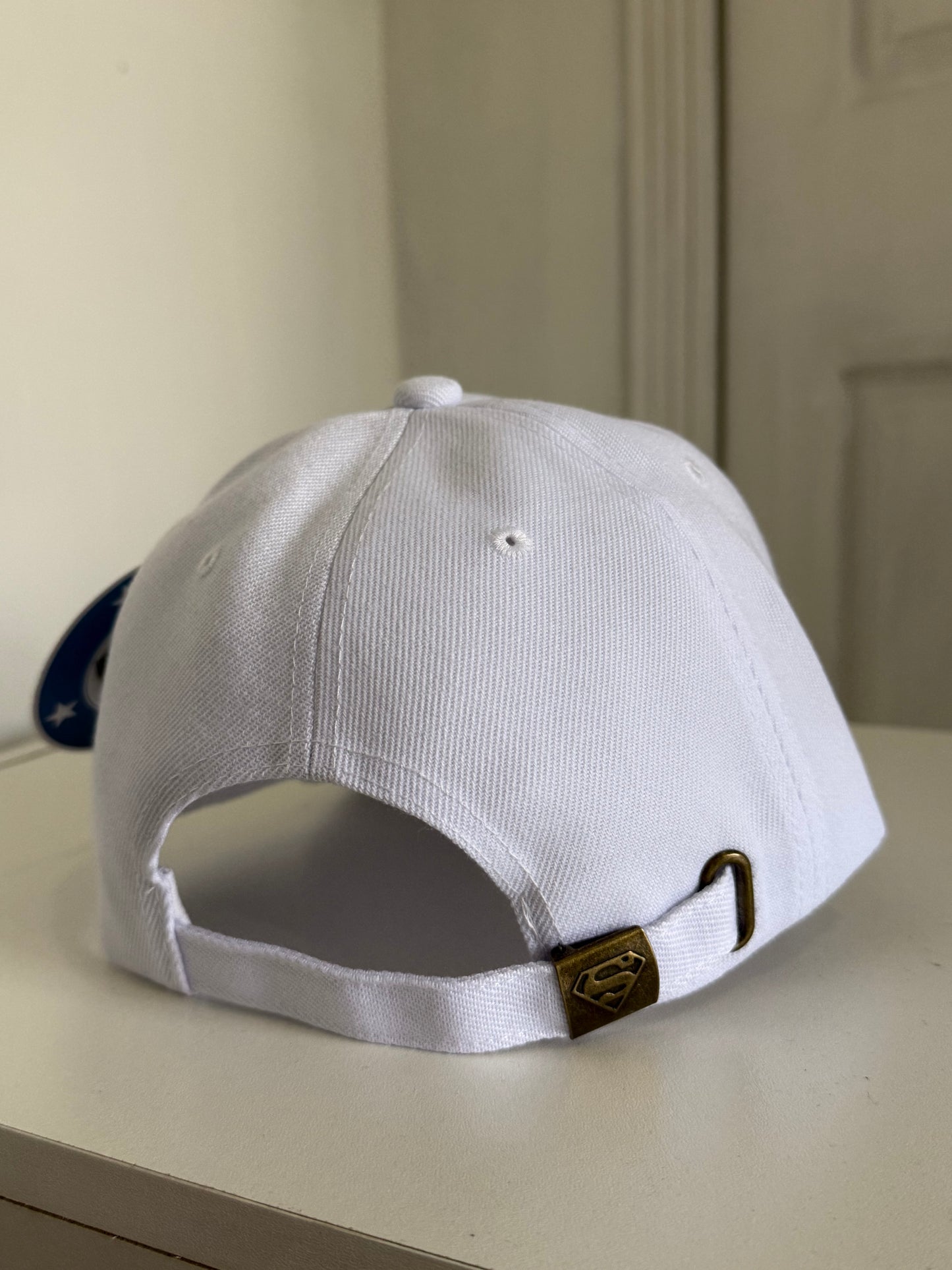 Gorra Licenciada Superman DC Marca Jagi Caps - KCN31 Blanca