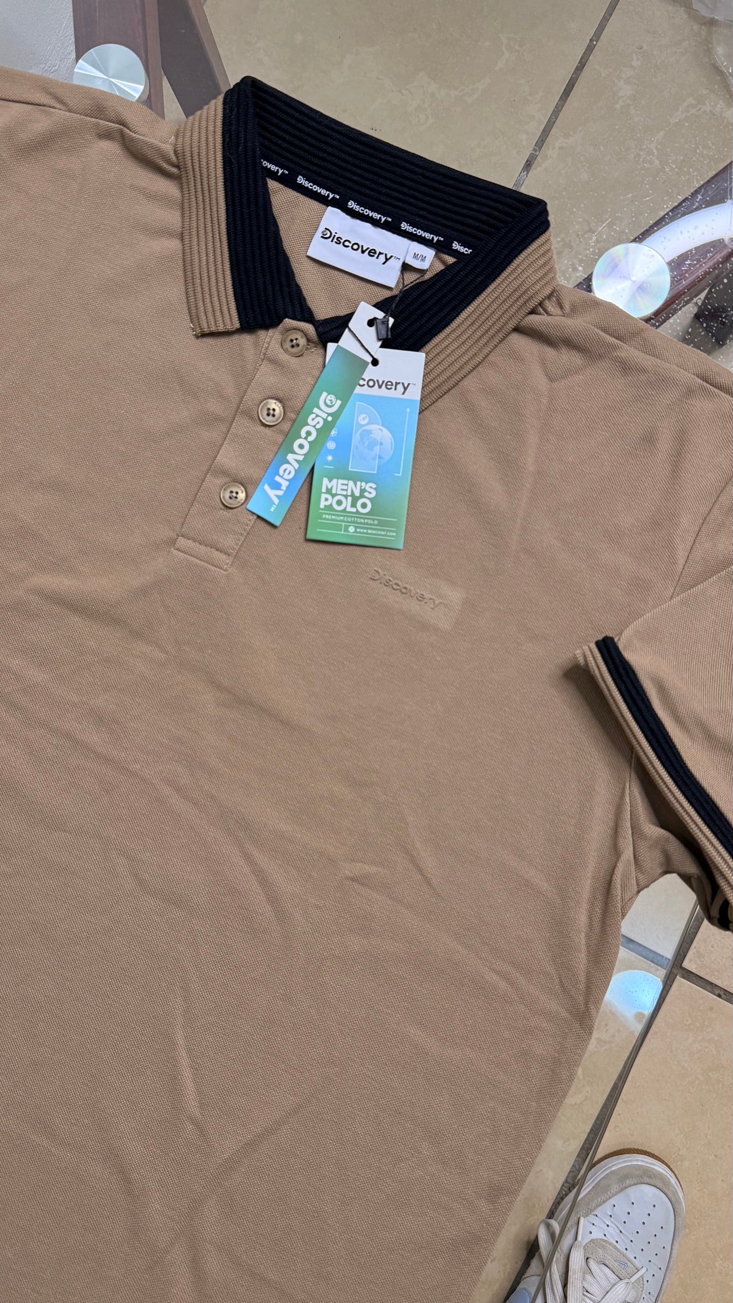 Camiseta Discovery para Caballero Tipo Polo - Cafe KCN67