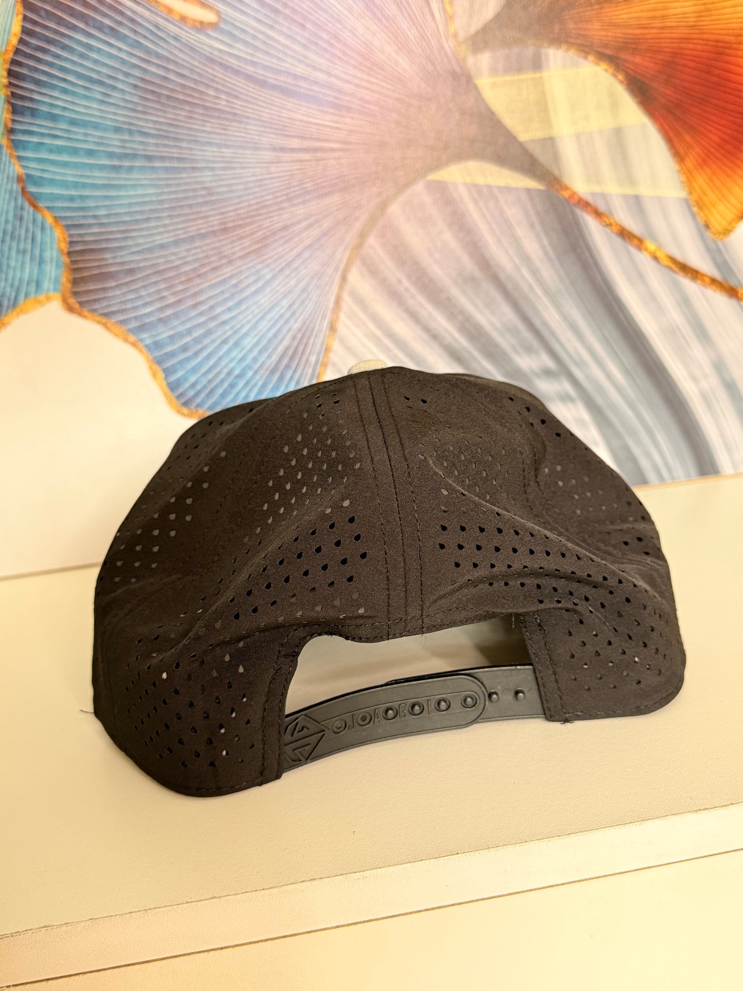 Gorra Plana Ajustable Transpirable - Gris  KCN54