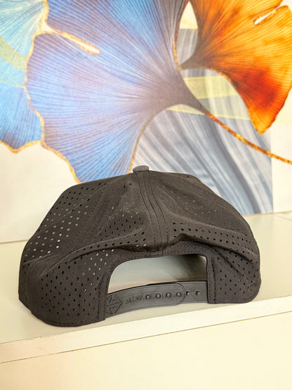 Gorra Plana Ajustable Transpirable - Negra KCN54