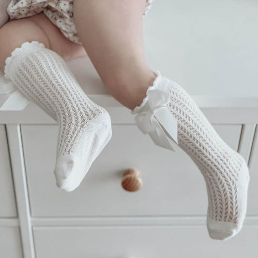 Calcetines para bebe con chongo  / RA110 Blanco
