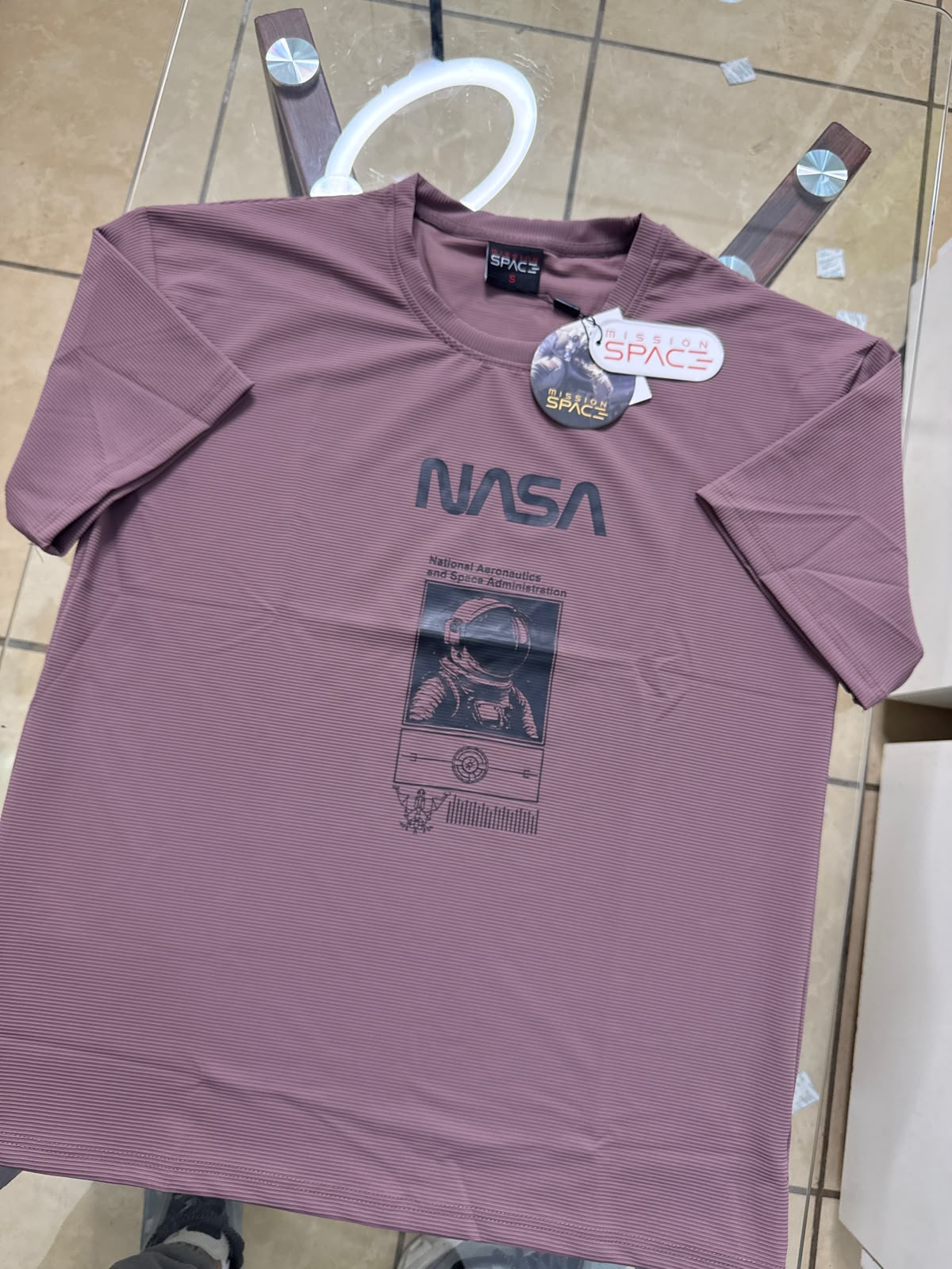 Camisa Oversize marca Mission Space/ Rosa Viejo KCN37