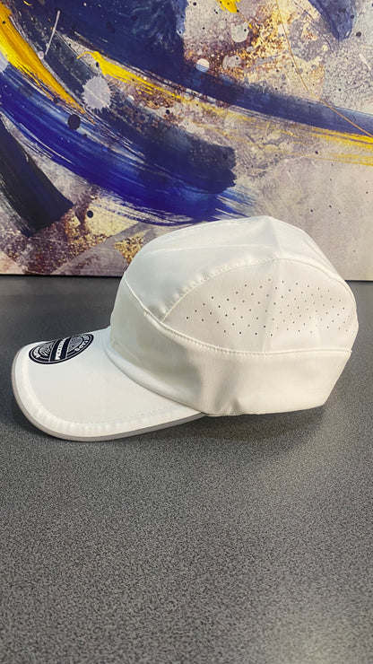 Gorra Deportiva Freedom Transpirable - Blanco KCN134