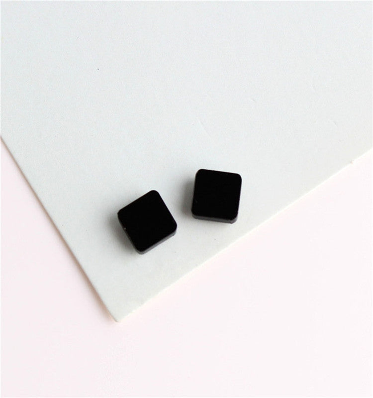 Arete de Imán Cuadrado K317