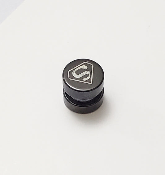 Par Arete de Imán Diseño Super Man 8mm K323